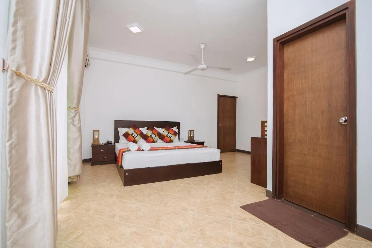**** Hotel The Peak Pavilion Sri Lanka